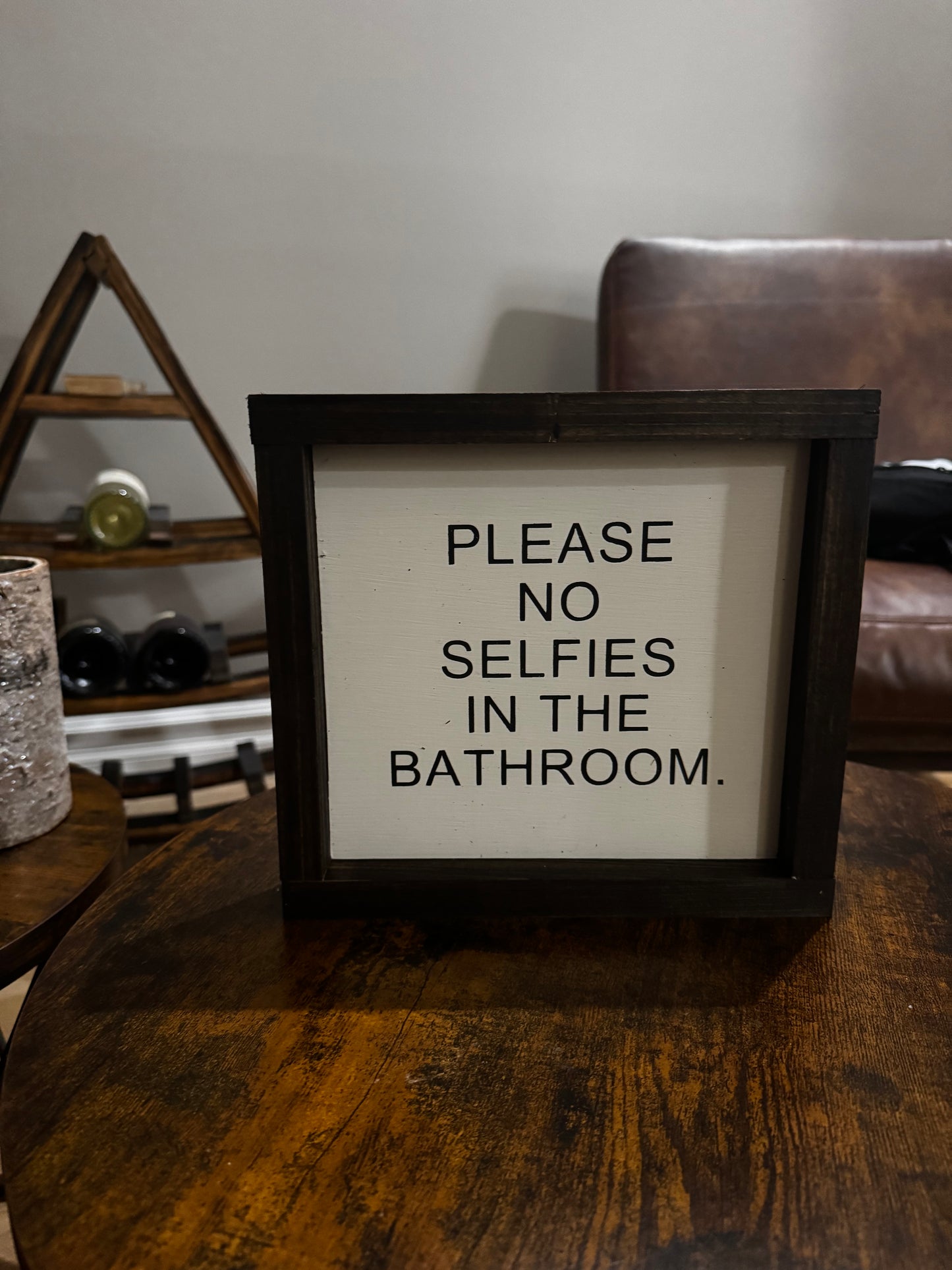 Please no selfies in the bathroom RTS